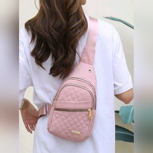NEW Pink Chest Bag - Picture 6 of 11